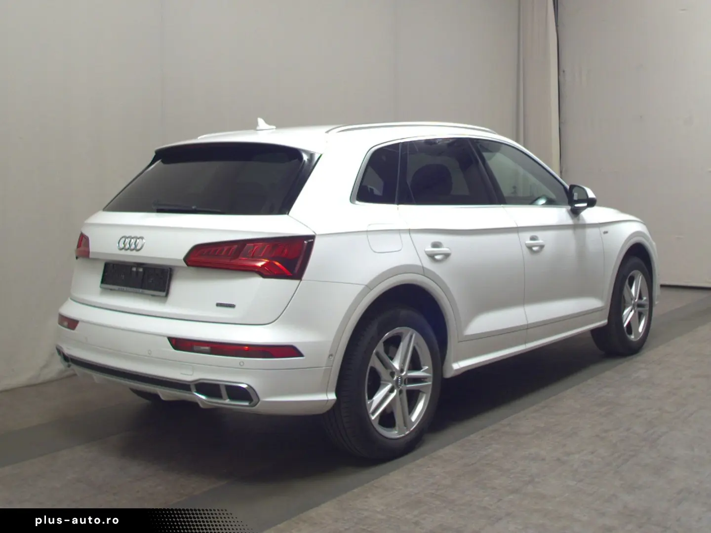 AUDI Q5 55 TFSI e Qu. S-Line LEDER NAVI LED