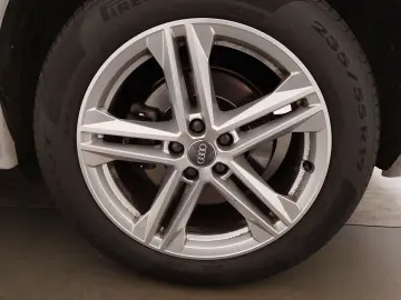AUDI Q5 55 TFSI e Qu. S-Line LEDER NAVI LED