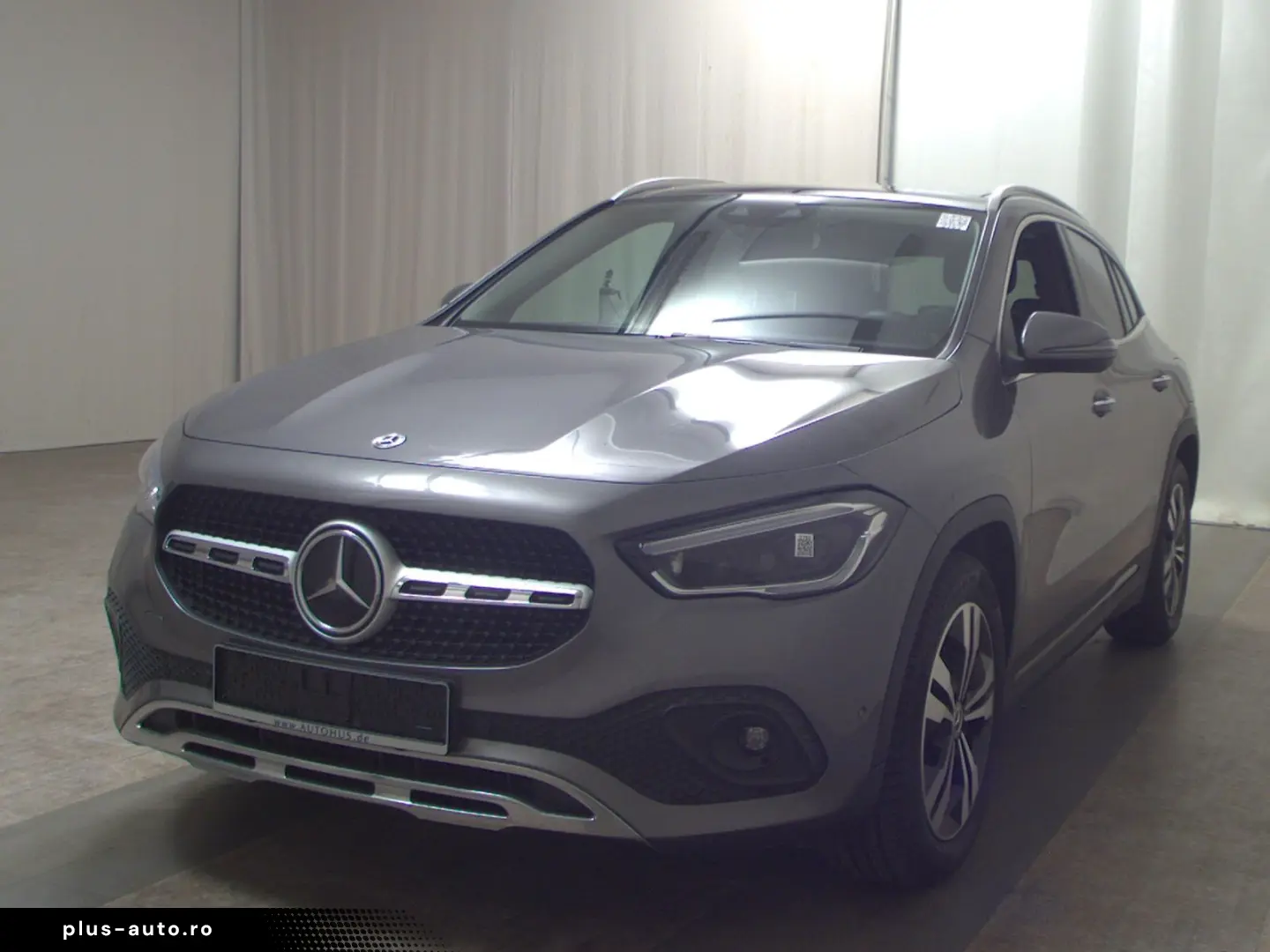 MERCEDES-BENZ 220 d 4M Progressive NAVI LED PANO