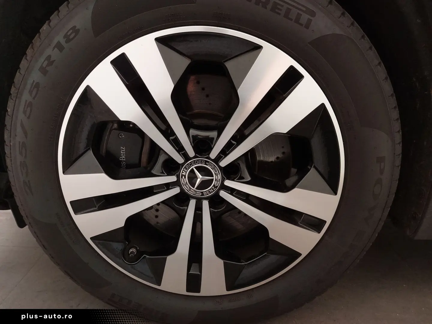 MERCEDES-BENZ 220 d 4M Progressive NAVI LED PANO