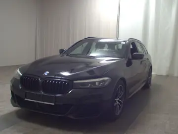 BMW 520d Touring M-Sport LEDER NAVI LED