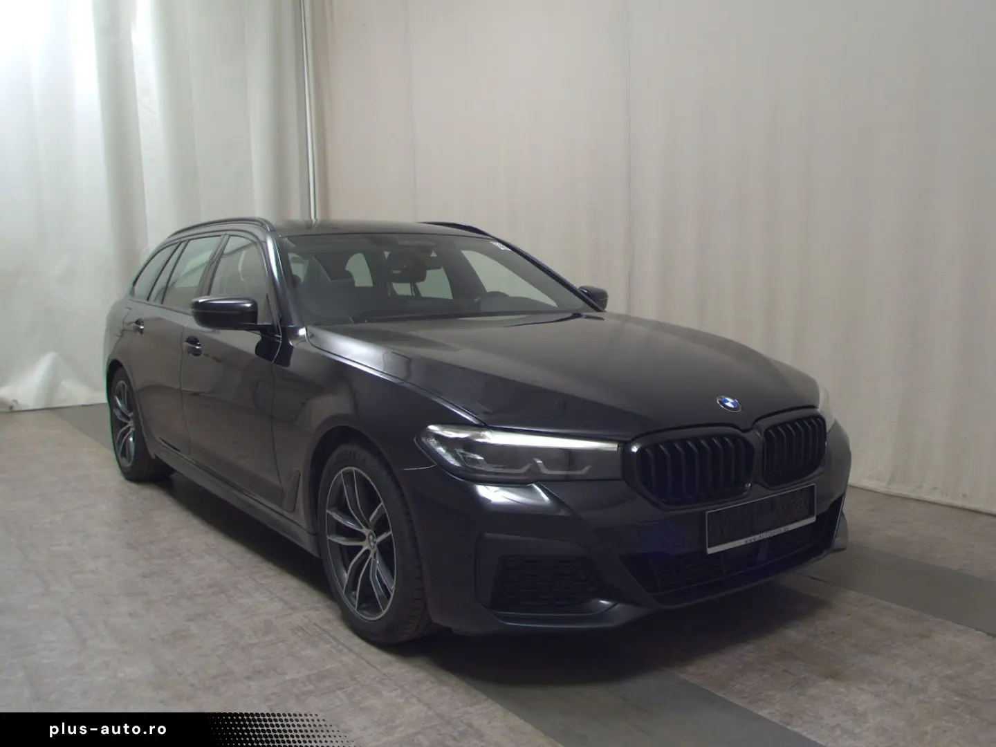BMW 520d Touring M-Sport LEDER NAVI LED