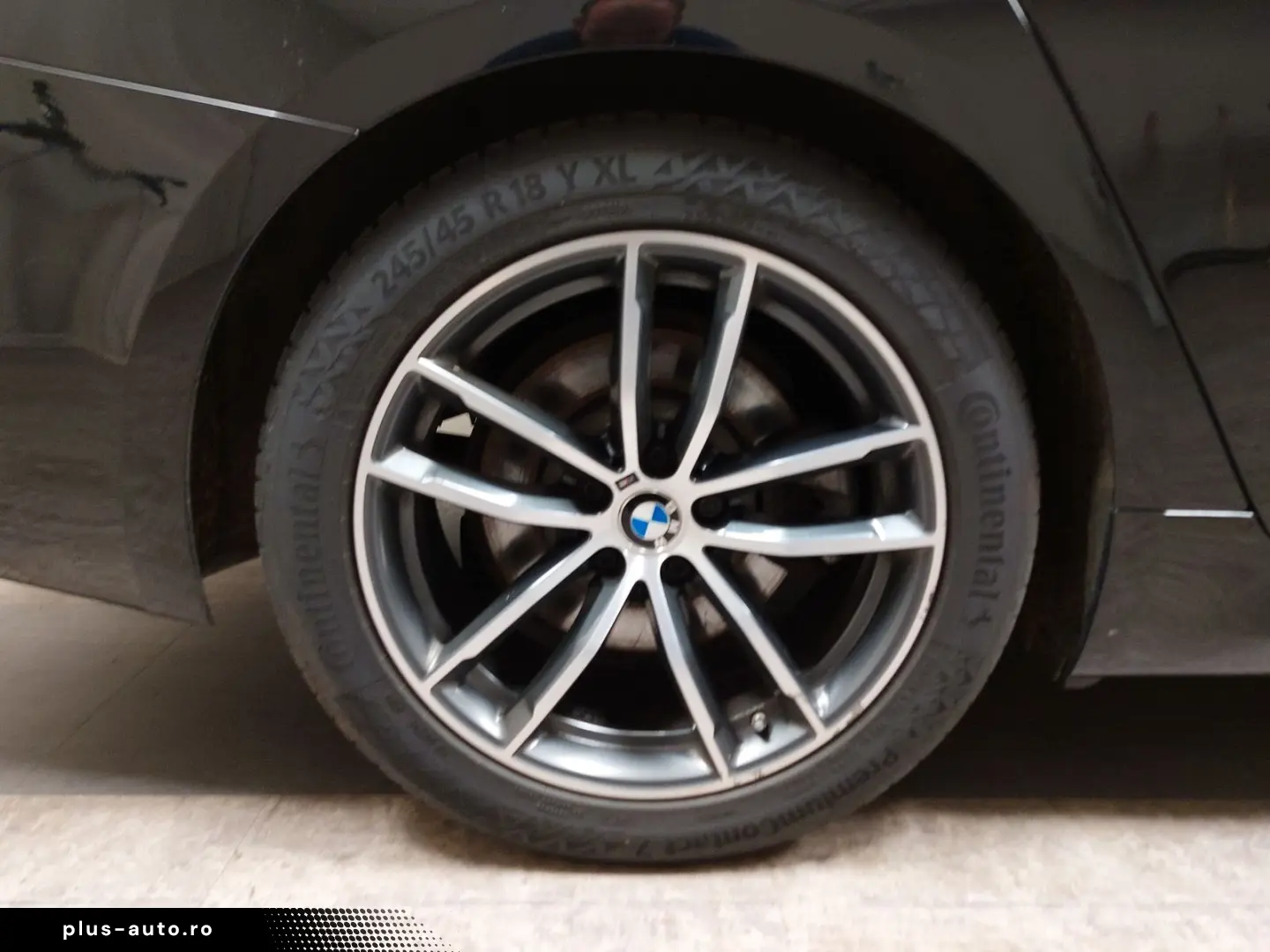 BMW 520d Touring M-Sport LEDER NAVI LED