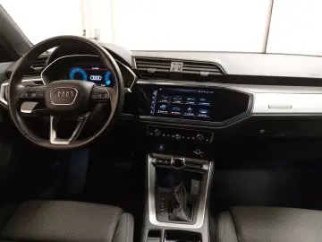 AUDI Q3 2.0 TDI S-Line Navi vc LED Sportsitze Kamera