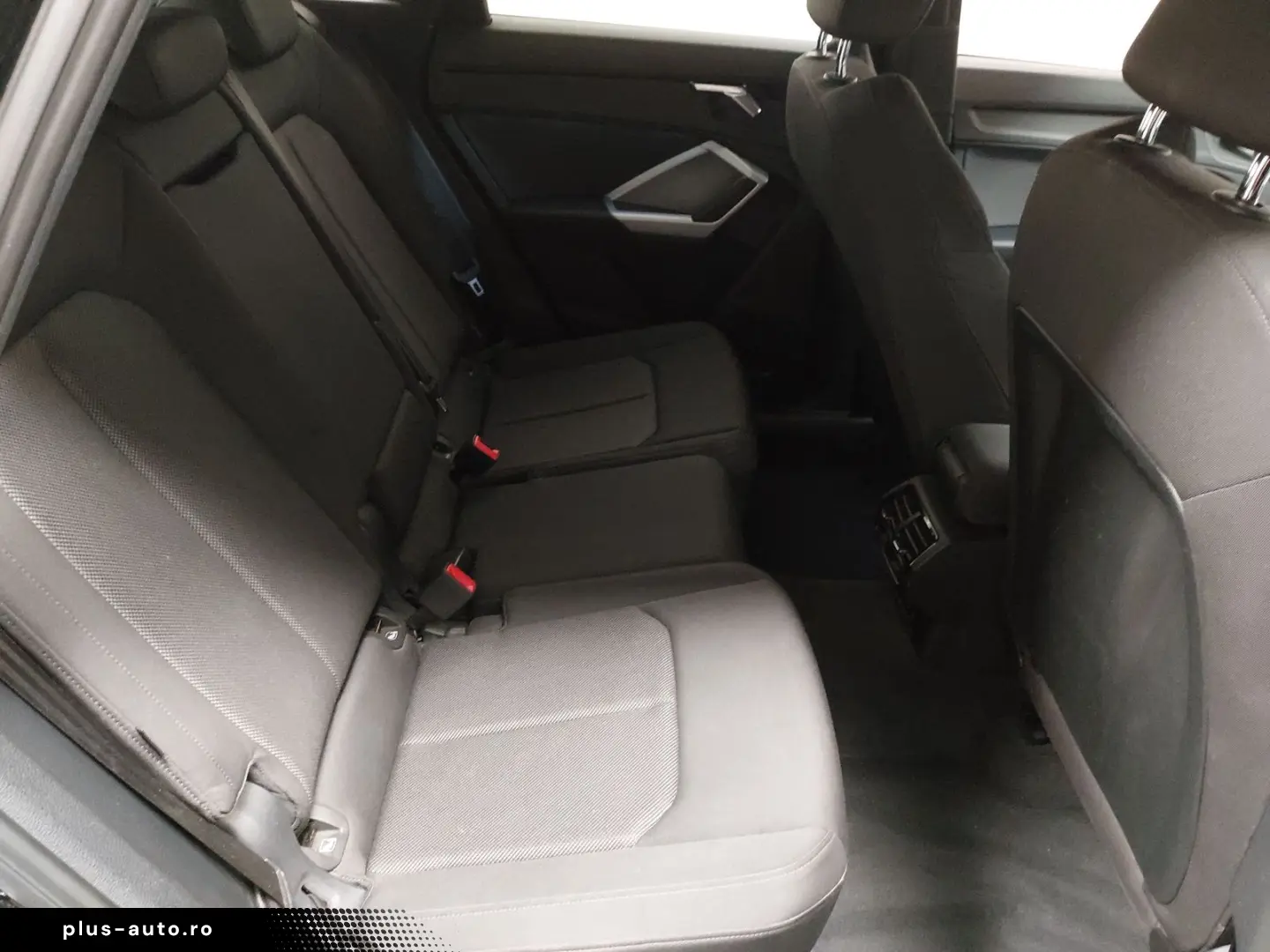AUDI Q3 2.0 TDI S-Line Navi vc LED Sportsitze Kamera