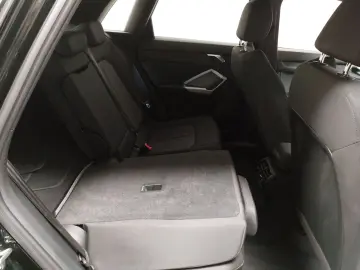 AUDI Q3 2.0 TDI S-Line Navi vc LED Sportsitze Kamera