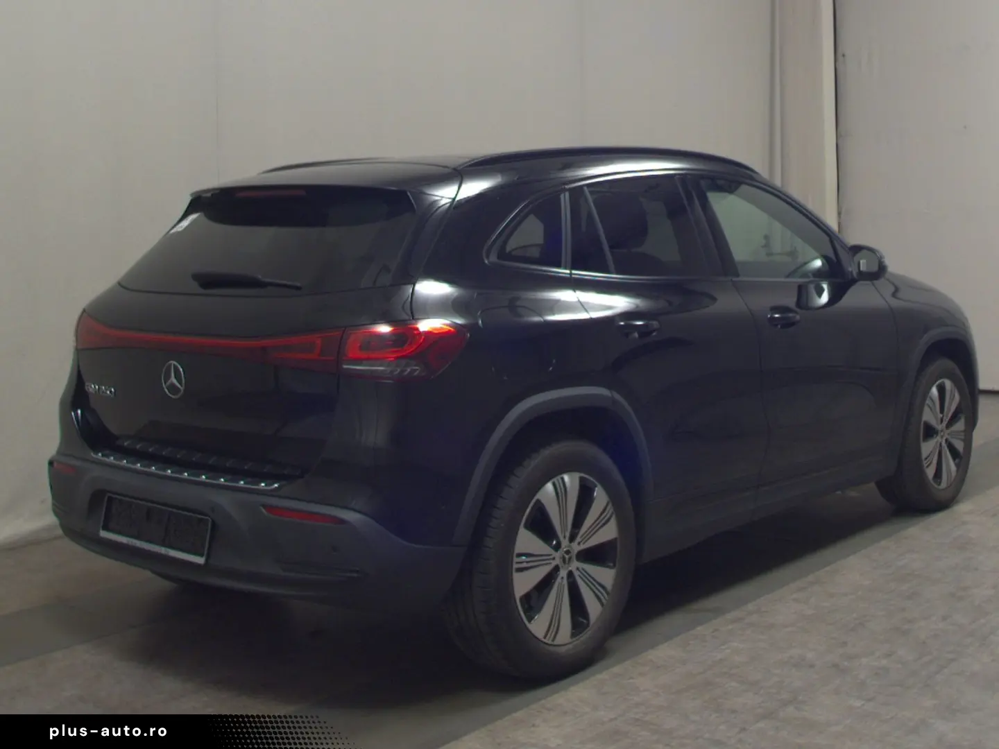 MERCEDES-BENZ 250 Progressive T-Leder Navi LED