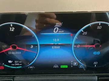 MERCEDES-BENZ 250 Progressive T-Leder Navi LED