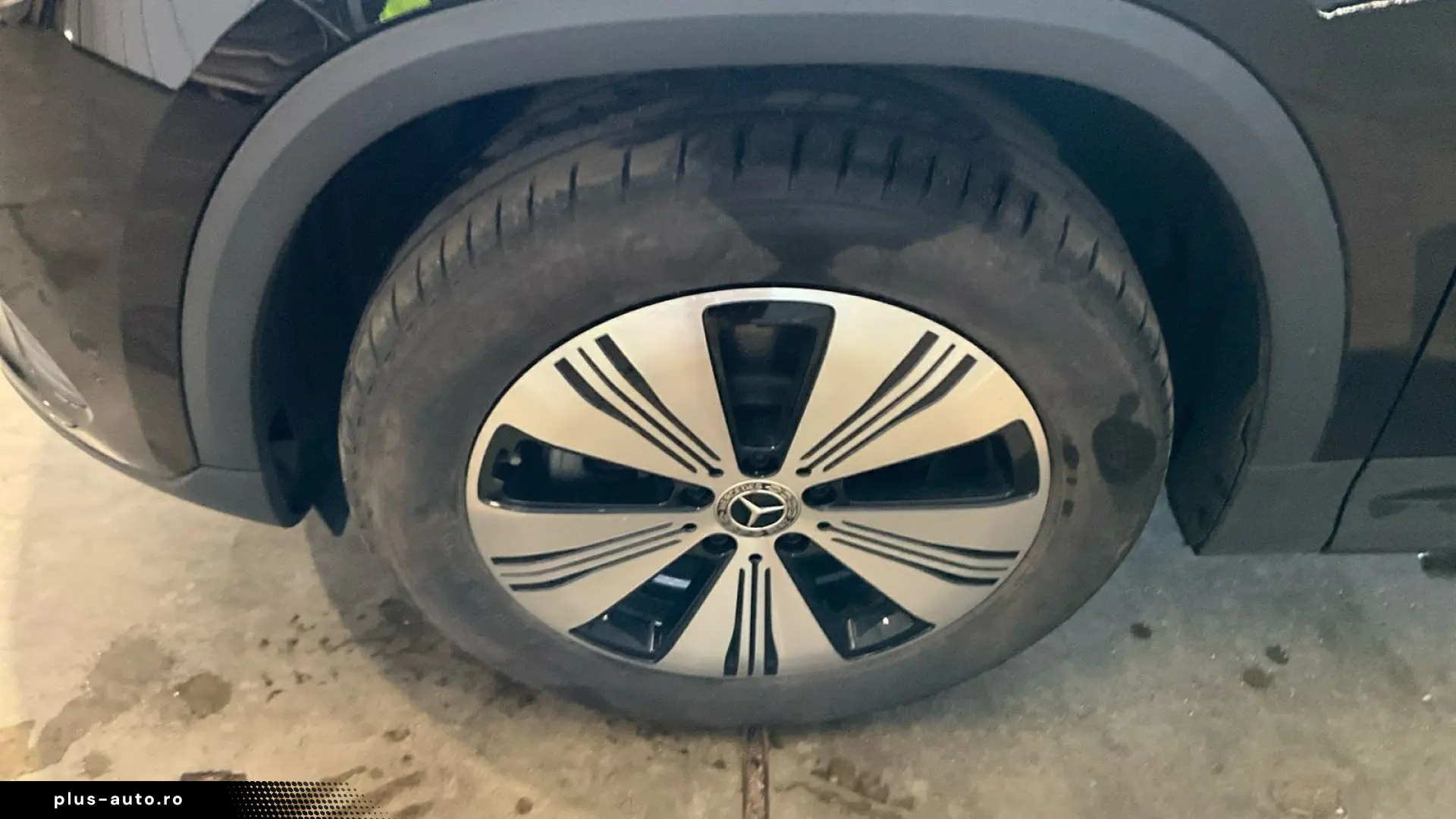 MERCEDES-BENZ 250 Progressive T-Leder Navi LED