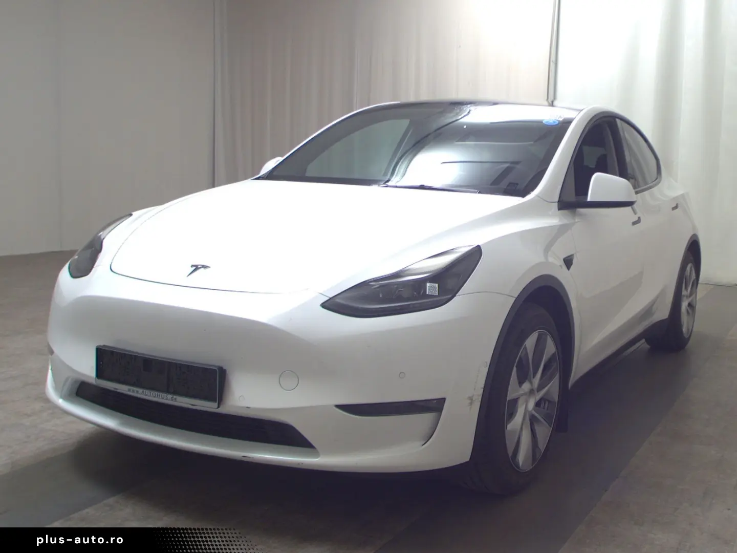 TESLA Model Y Long Range AWD NAVI LED PANO KAMERA