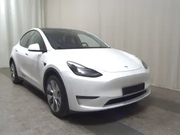 TESLA Model Y Long Range AWD NAVI LED PANO KAMERA