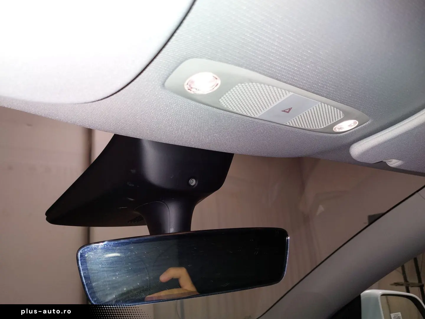 TESLA Model Y Long Range AWD NAVI LED PANO KAMERA