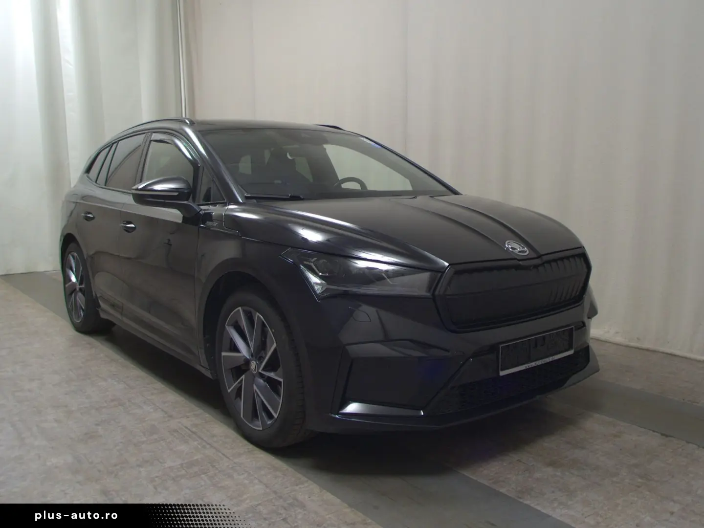 SKODA Enyaq iV 80 SportLine T-LEDER NAVI LED SHZ PDC