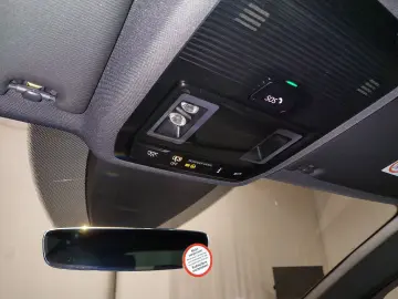 SKODA Enyaq iV 80 SportLine T-LEDER NAVI LED SHZ PDC