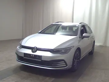 VW Golf-8 Var. 2.0 TDI Life Navi LED
