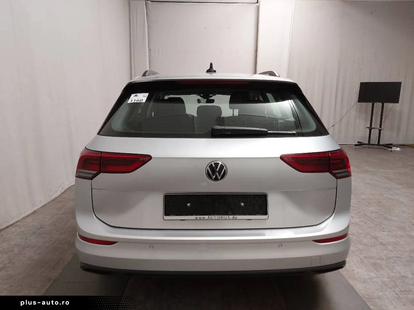 VW Golf-8 Var. 2.0 TDI Life Navi LED