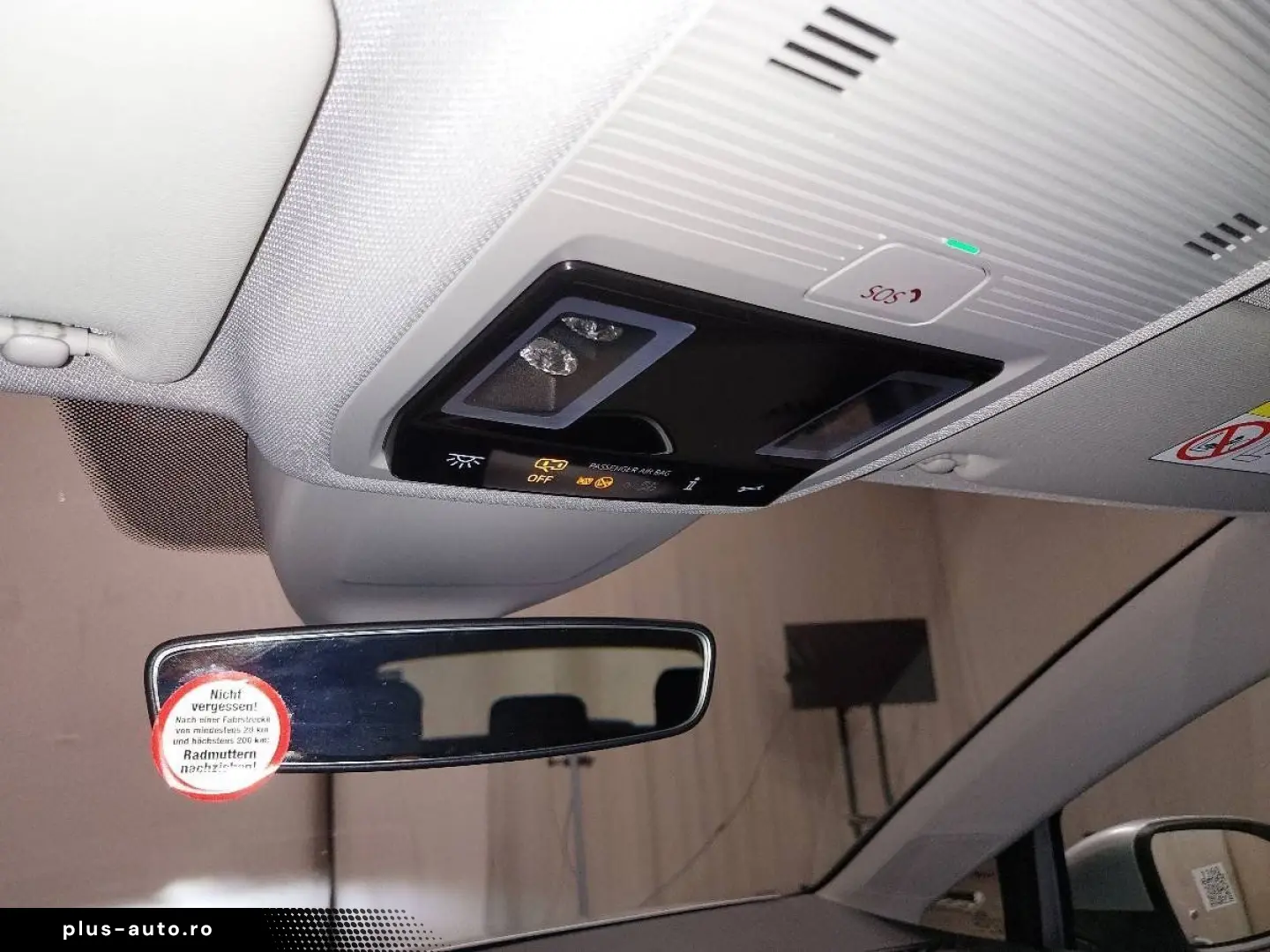 VW Golf-8 Var. 2.0 TDI Life Navi LED
