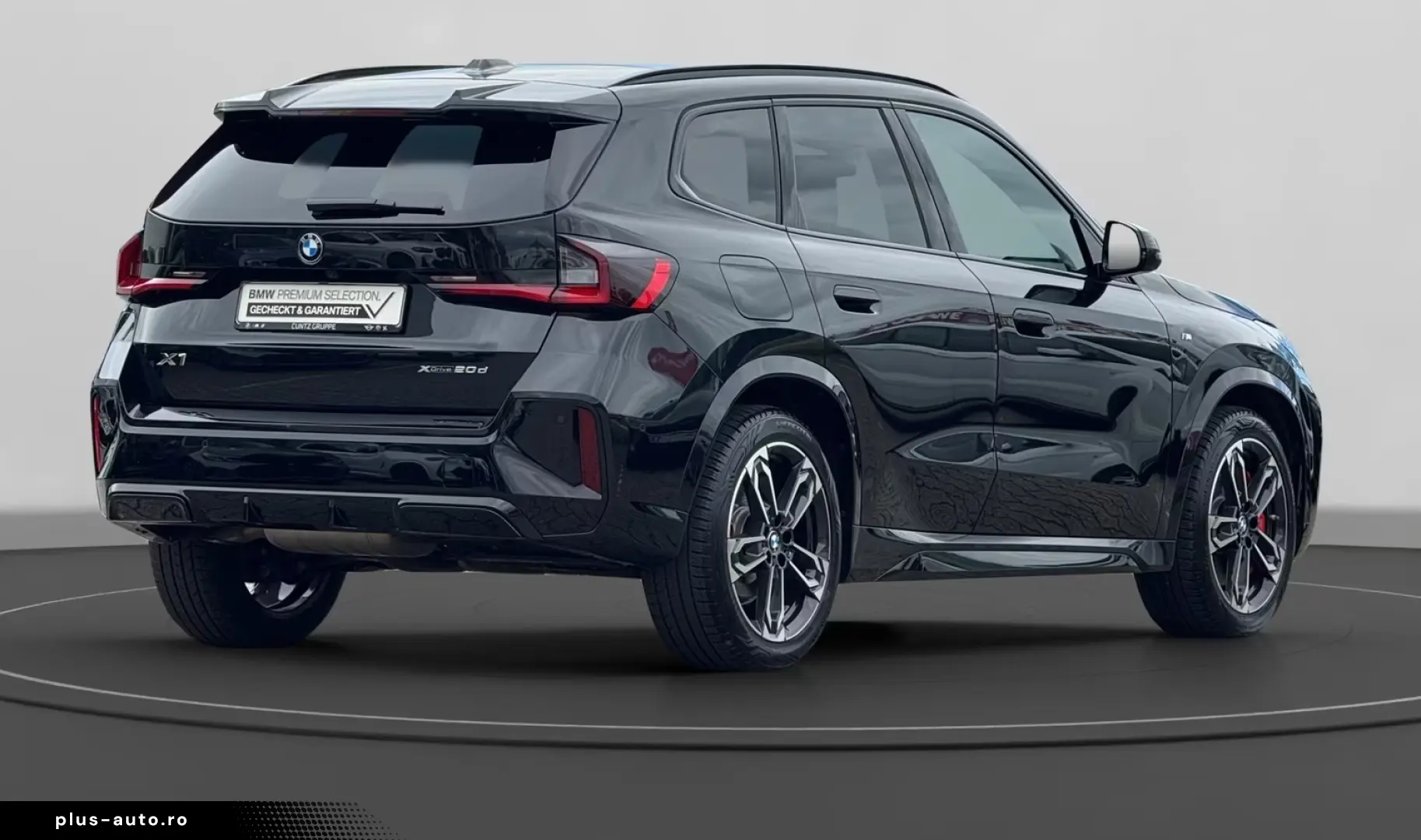 BMW X1 xDrive20d M Paket Pro Panorama Head-Up Harman