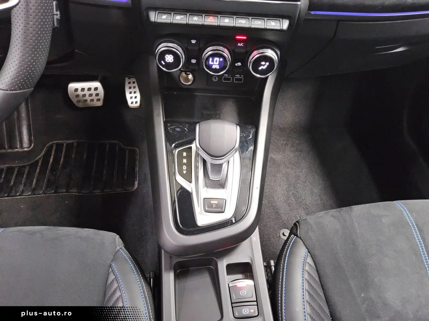 RENAULT Arkana 1.3 TCe Esprit Alpine T-Leder Navi LED