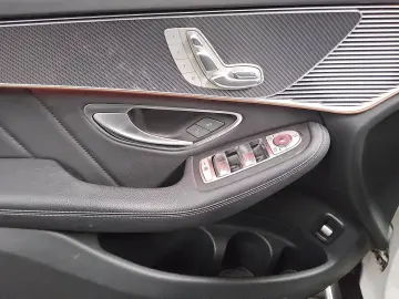 MERCEDES-BENZ EQC 400 4M AMG-Line T-Leder MBUX HuD