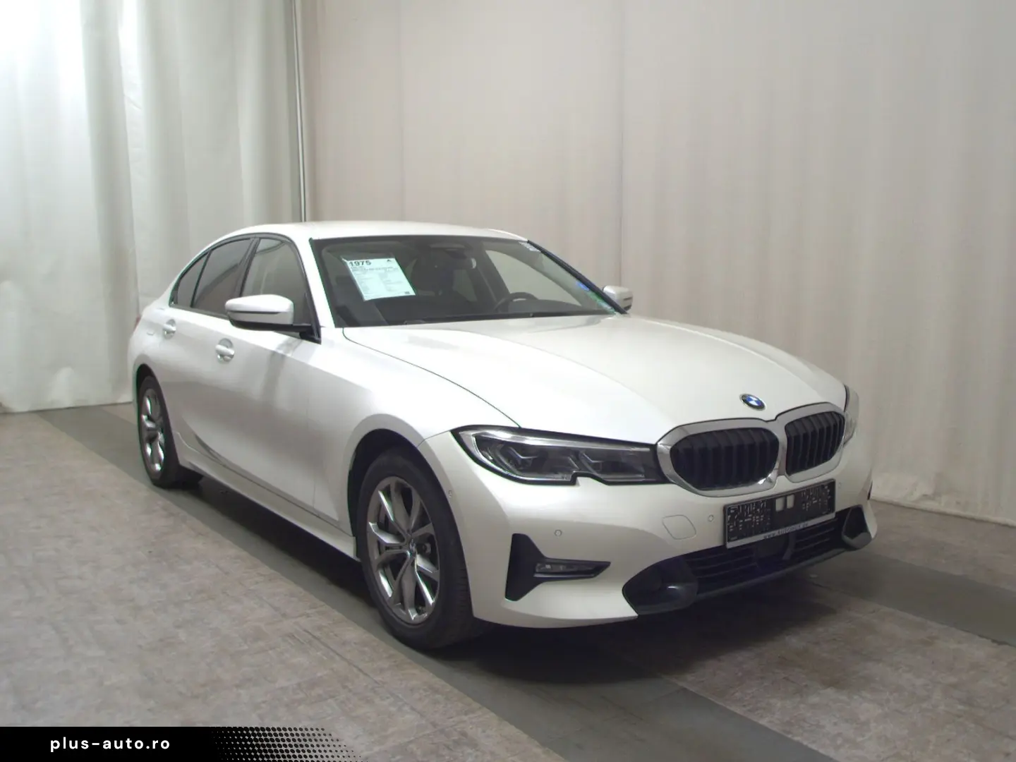 BMW 330e Sport-Line T-Leder Navi Laser HuD H-K