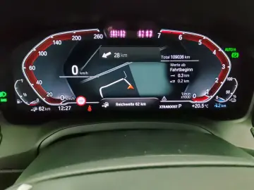 BMW 330e Sport-Line T-Leder Navi Laser HuD H-K
