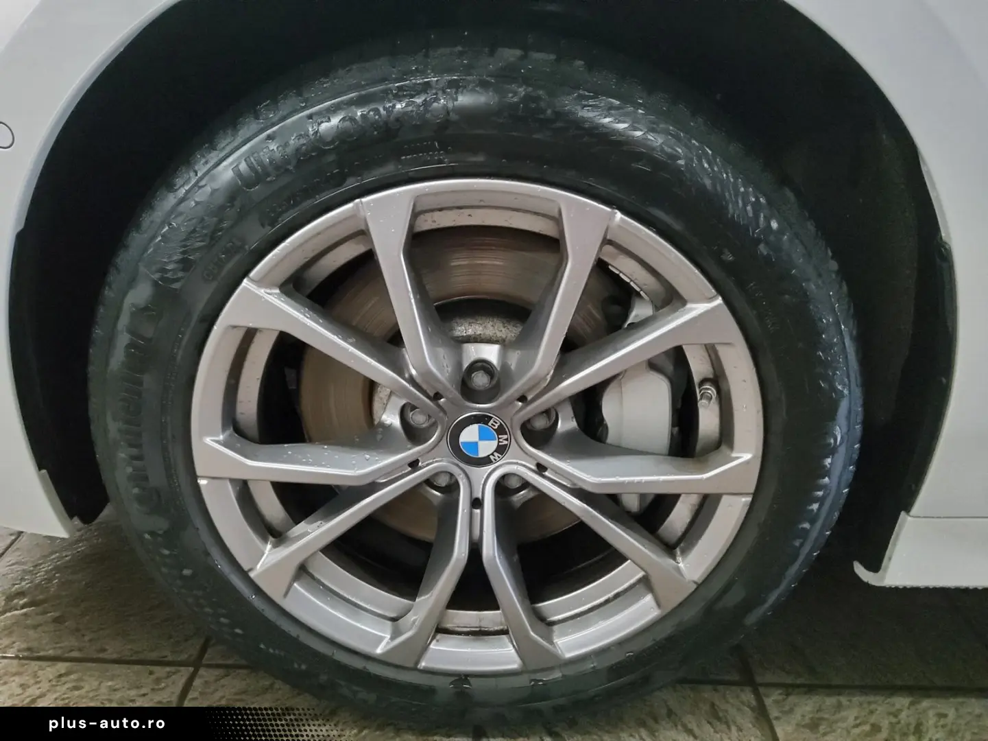 BMW 330e Sport-Line T-Leder Navi Laser HuD H-K