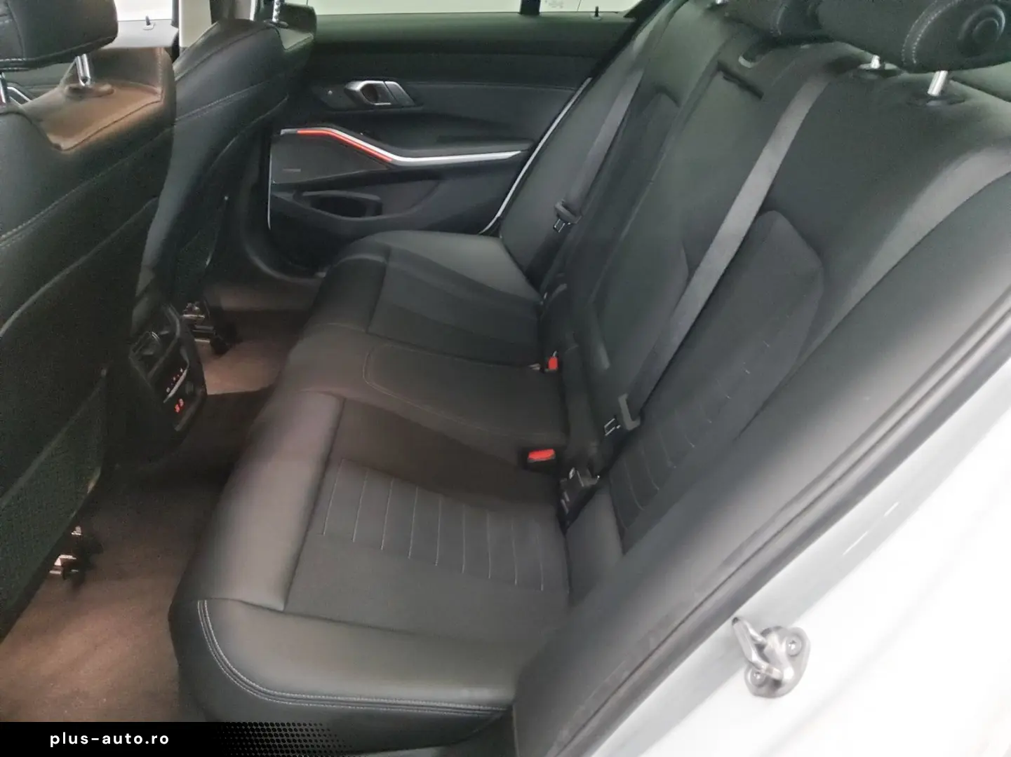 BMW 330e Sport-Line T-Leder Navi Laser HuD H-K