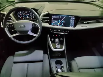 AUDI Q4 e-tron Sportback 40 e-tron S-Line Navi LED vc