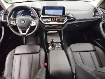 BMW X3 xDrive20d Leder Navi LED LC Prof. StHzg
