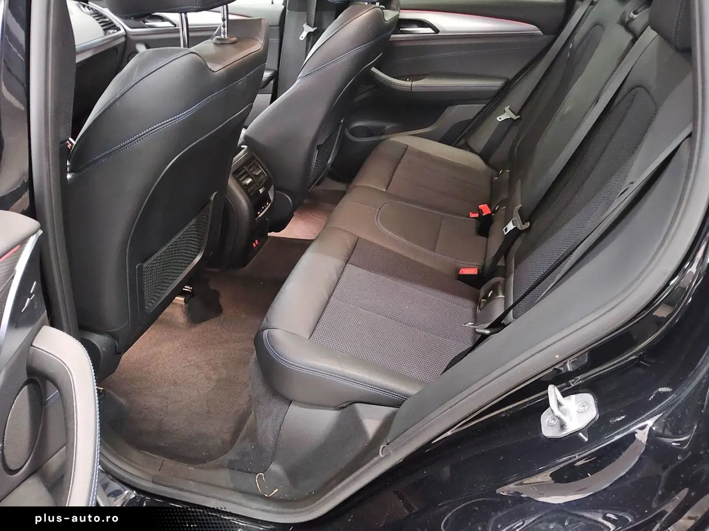 BMW X3 xDrive30i M-Sport T-Leder Navi LED HuD