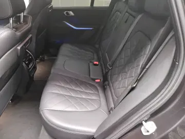 BMW X5 xDrive25d X-Line Leder Navi LED LC prof