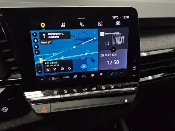 RENAULT Austral 1.3 TCe Evolution Navi LED