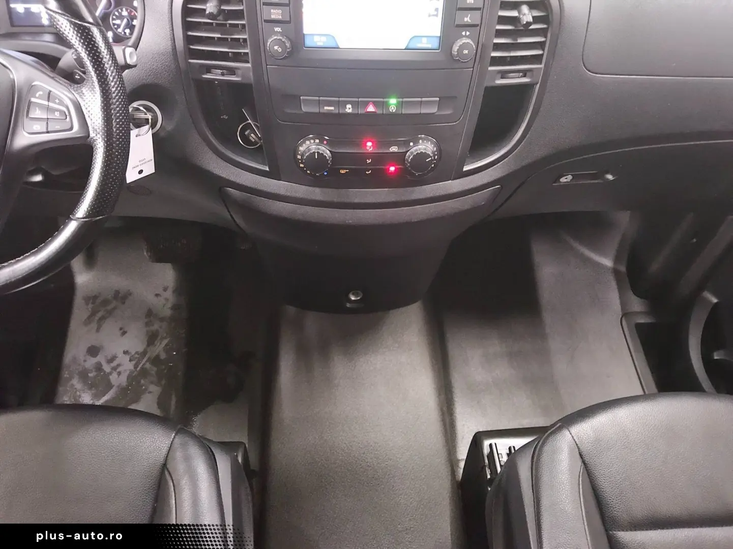MERCEDES-BENZ Vito Lang CDI 4x4 Tourer Pro 8-Sitze