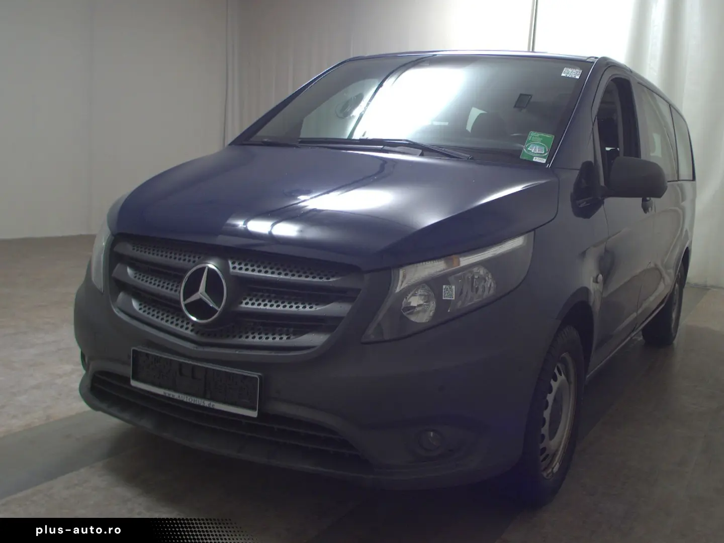 MERCEDES-BENZ Vito Lang CDI 4x4 Tourer Pro 8-Sitze Navi PDC