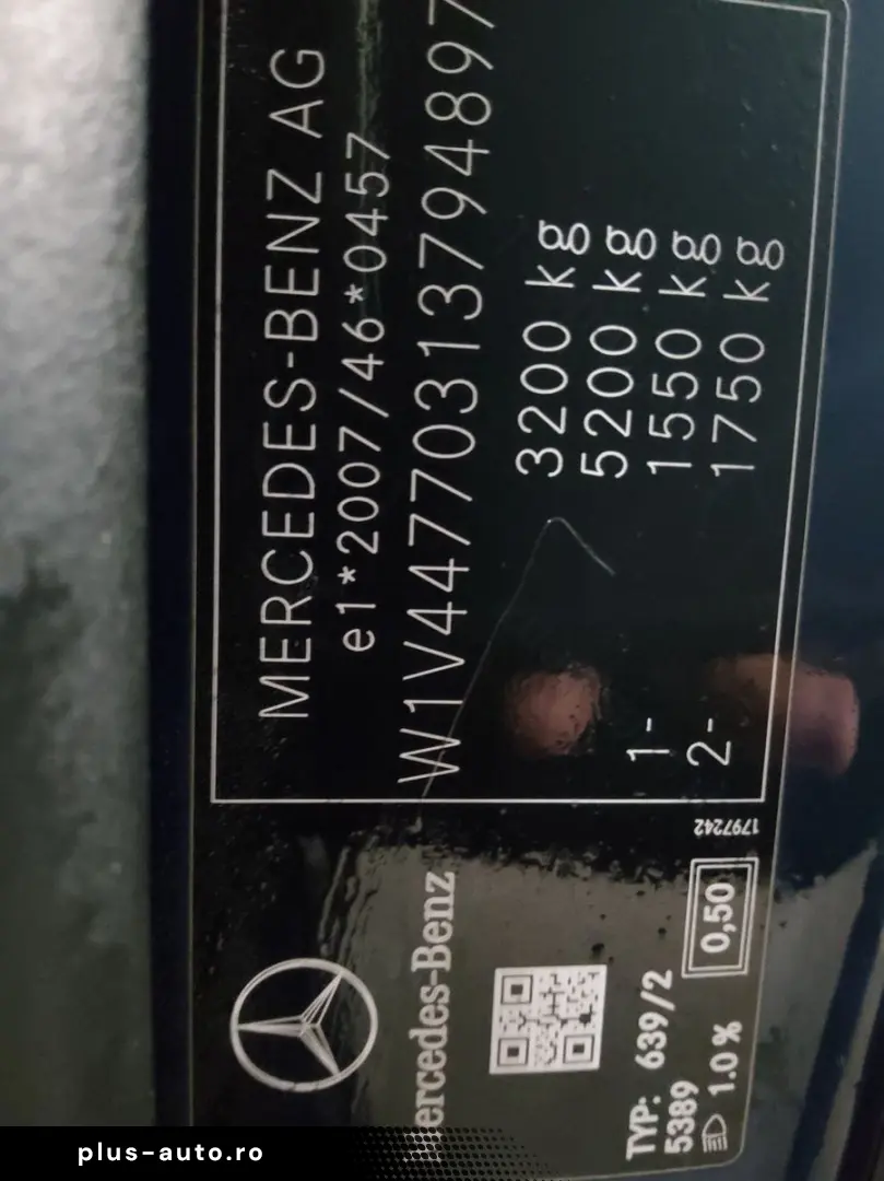 MERCEDES-BENZ Vito Lang CDI 4x4 Tourer Pro 8-Sitze Navi PDC