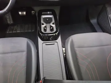 VW ID.5 NAVI LED PANO SHZ PDC