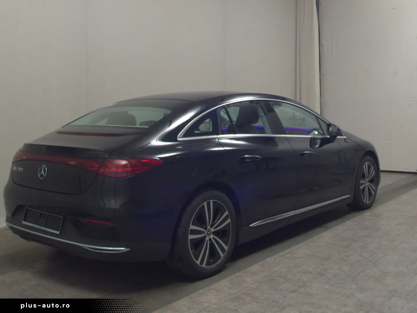 MERCEDES-BENZ EQE 300 Leder Digital-Light HuD Pano