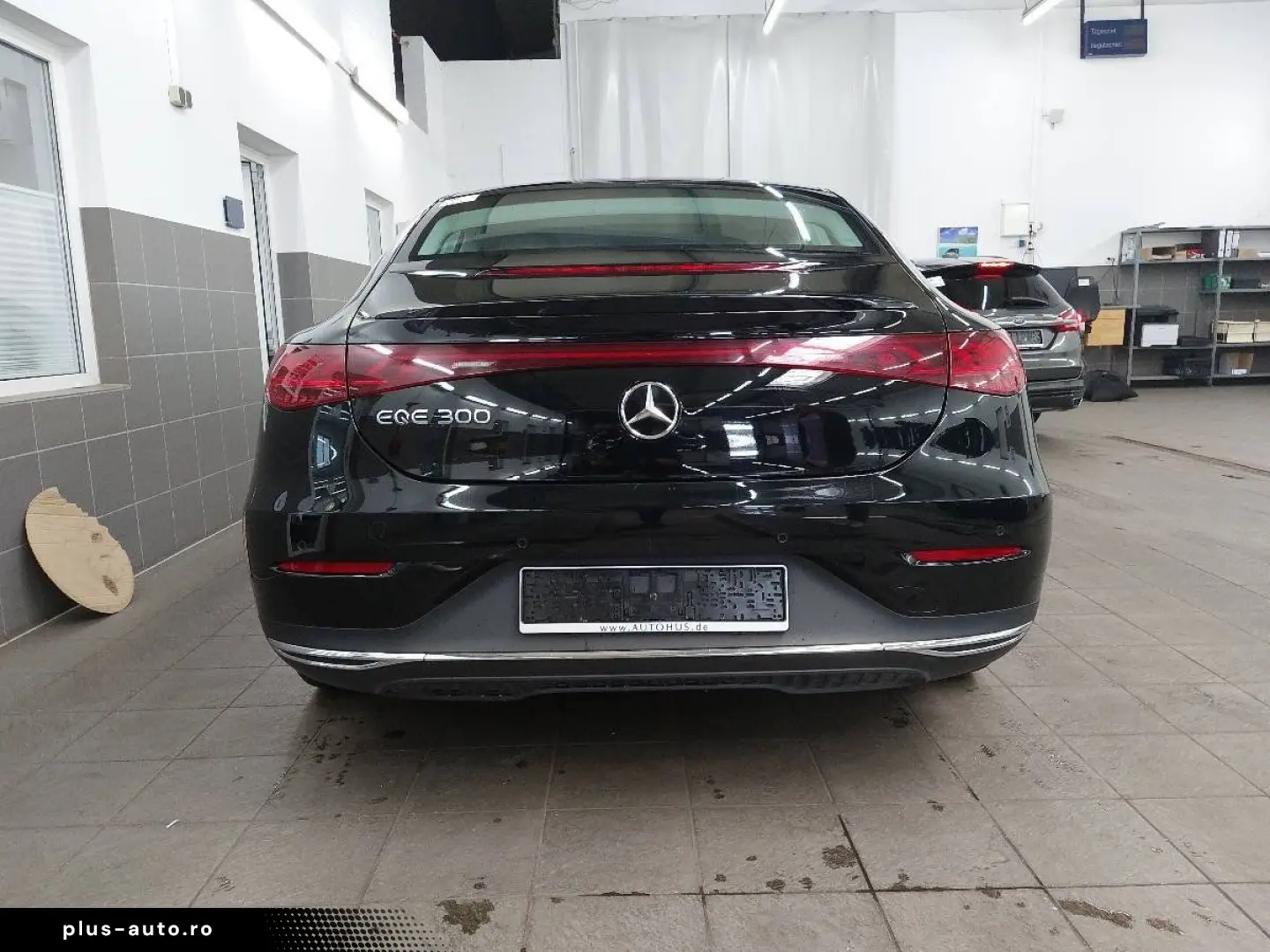 MERCEDES-BENZ EQE 300 Leder Digital-Light HuD Pano