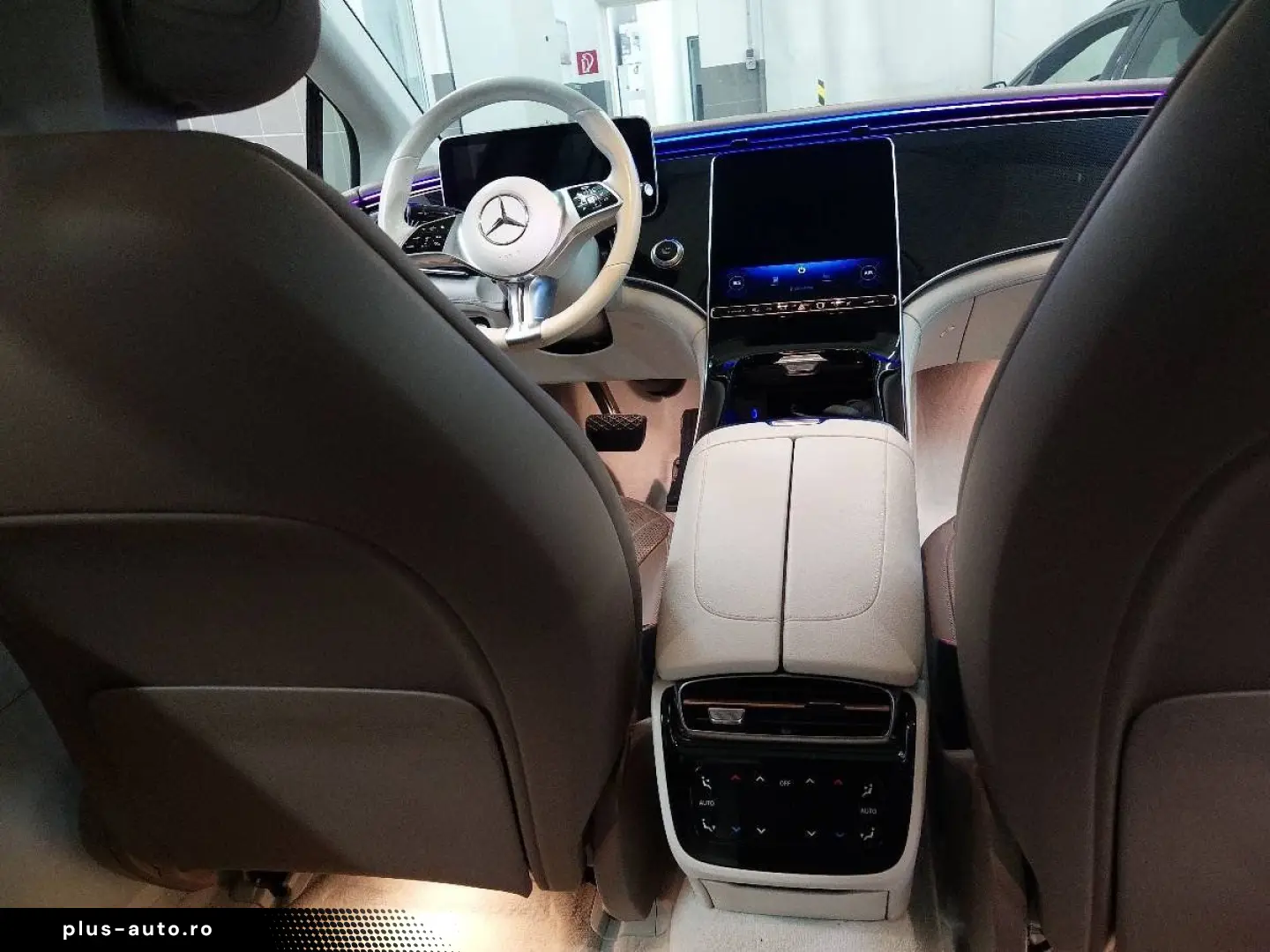 MERCEDES-BENZ EQE 300 Leder Digital-Light HuD Pano