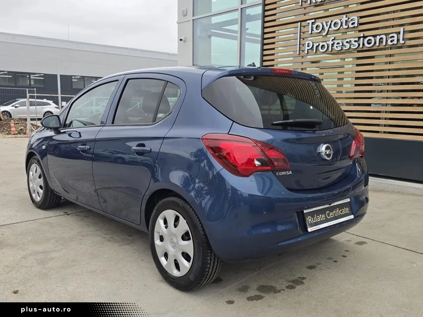 Opel Corsa Enjoy 1.4 - 90 Cp - Mt