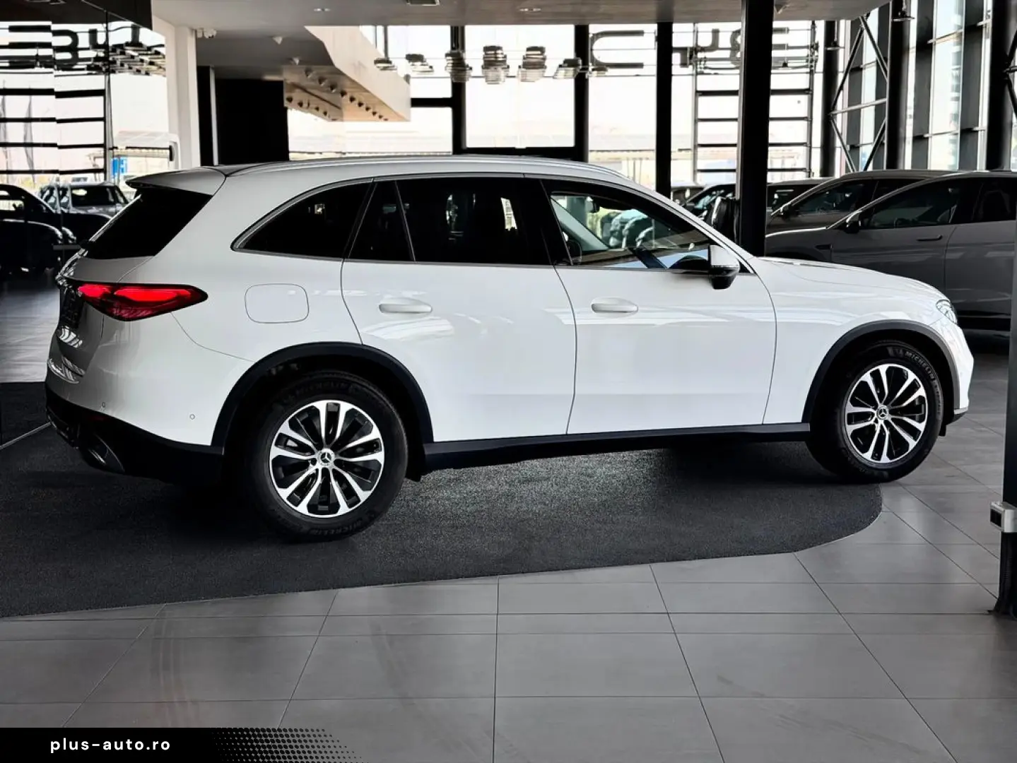 Mercedes-Benz GLC 220 d 4MATIC  – SUV