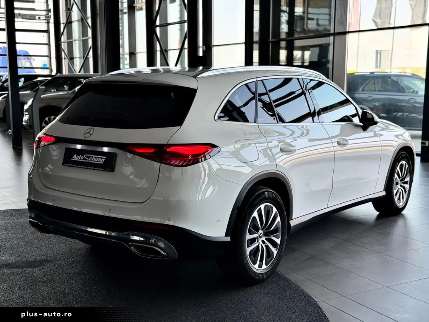 Mercedes-Benz GLC 220 d 4MATIC  – SUV