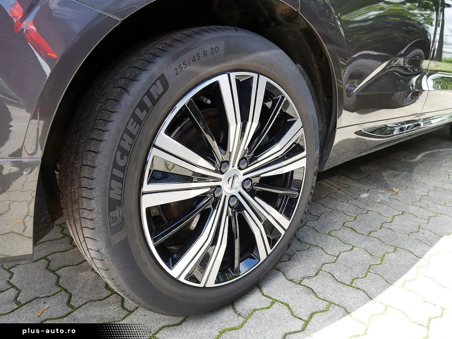 VOLVO XC60 B4 AWD Ultimate Bright