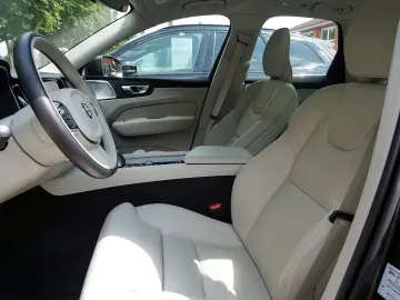 VOLVO XC60 B4 AWD Ultimate Bright