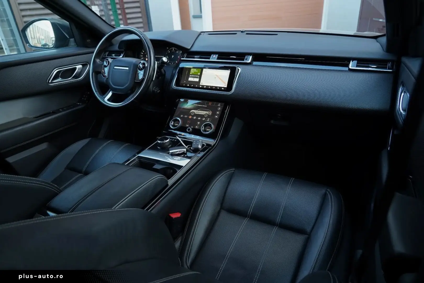 Land-Rover Range-Rover-Velar