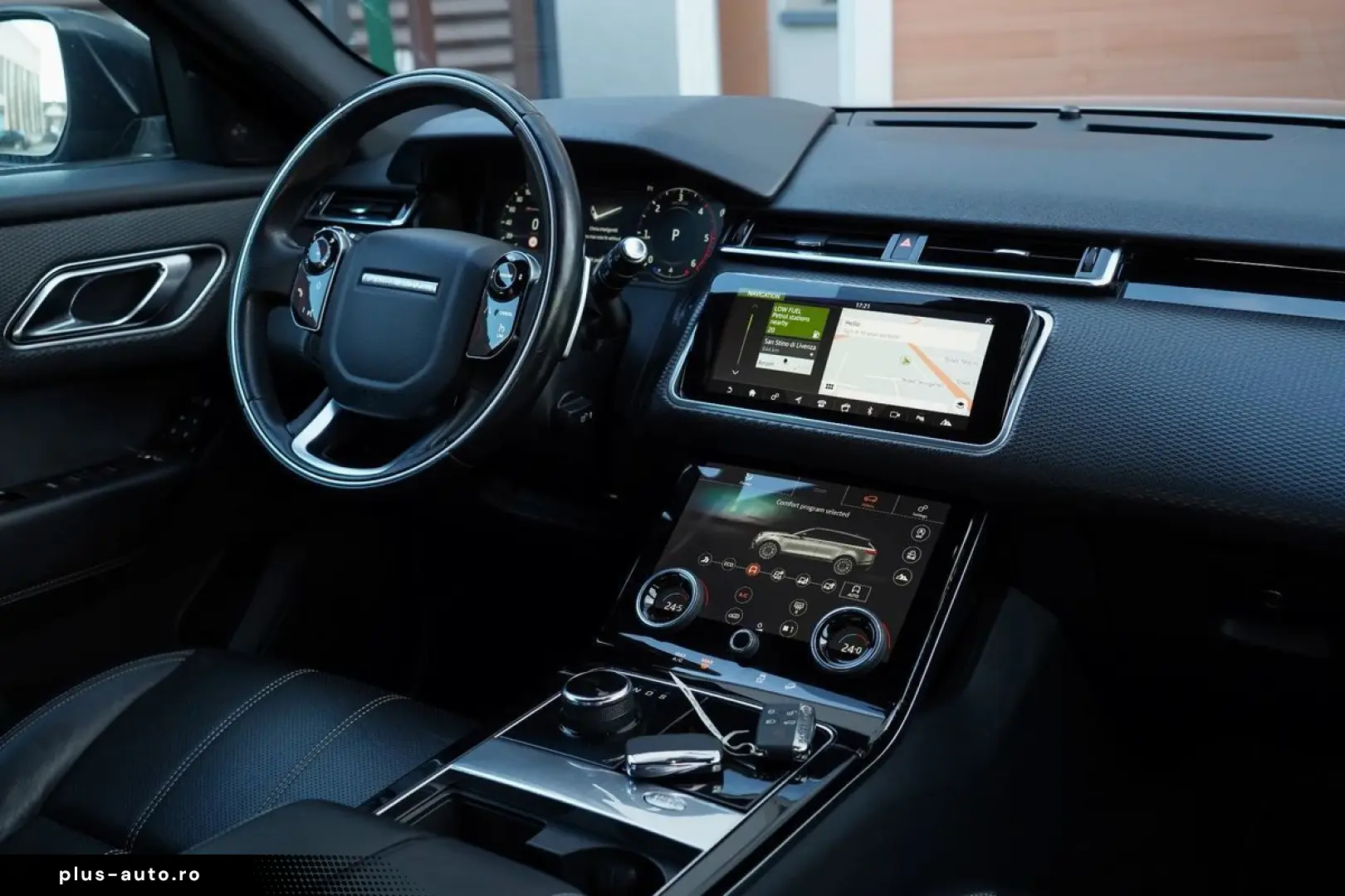 Land-Rover Range-Rover-Velar