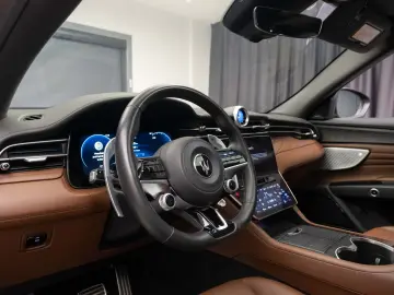 MASERATI GRECALE GT