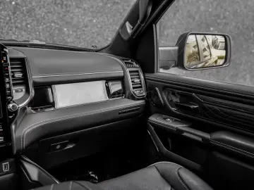 Dodge RAM 2026 5.7L V8 HEMI! RAM 1500 Limite