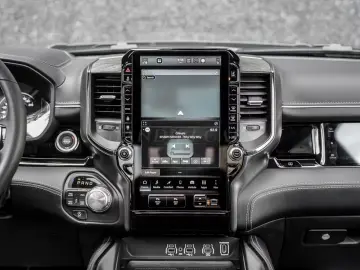 Dodge RAM 2026 5.7L V8 HEMI! RAM 1500 Limite